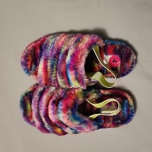 NWT 4 Uggs Tie Dye Neon Fluffy Slides